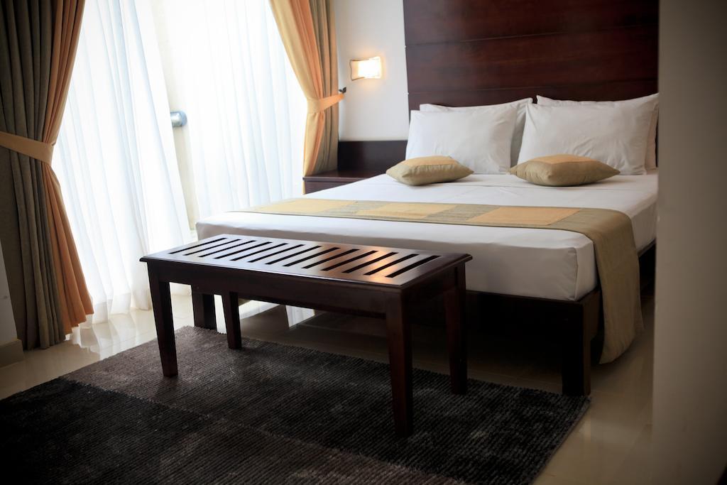 Lavendish Okrin Hotel Kataragama Kamer foto